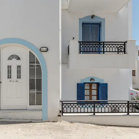 Family House Of Naxos 2 *